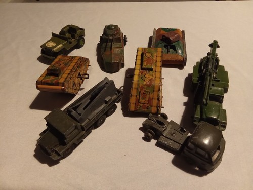 Lot véhicules militaires - lot,