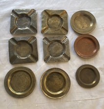 Anciens cendriers en cuivre martelé avec symboles orientaux 9 pieces/6856V0