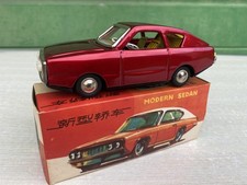 Jouet ancien tôle voiture années 60 Sedan boîte Chine MF 234 vintage