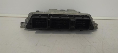 Calculateur moteur renault - calculateur,
