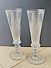 2 Anciens Verres Flutes à