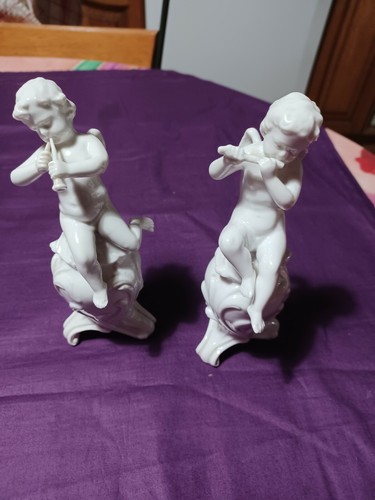 Deux putti porcelaine - ,