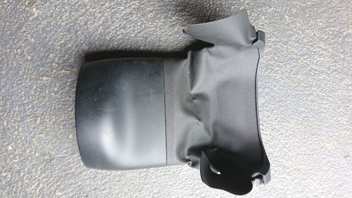 Cache plastique colonne - plastique,