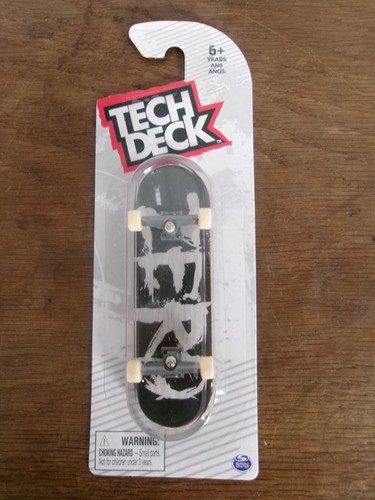 Tech deck finger skateboard - tech,