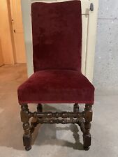 Chaise Louis XIII tapissée tissus Rouge