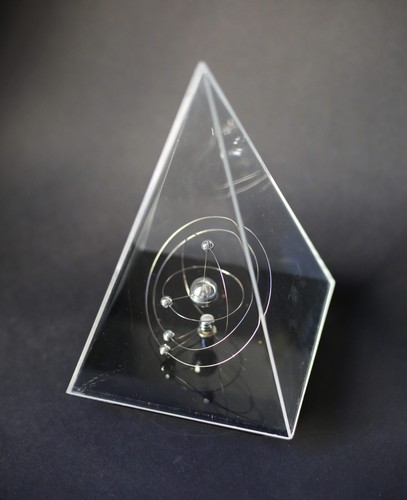Horloge design planetarium - -,