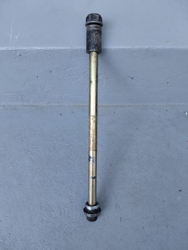Axe roue avant sym - axe,