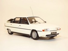 CITROEN BX 16 TRS blanc 1983