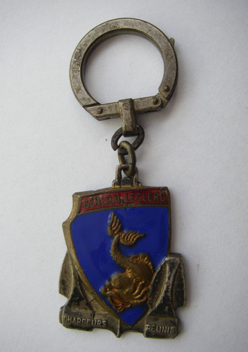 Ancien porte clé métal - porte,