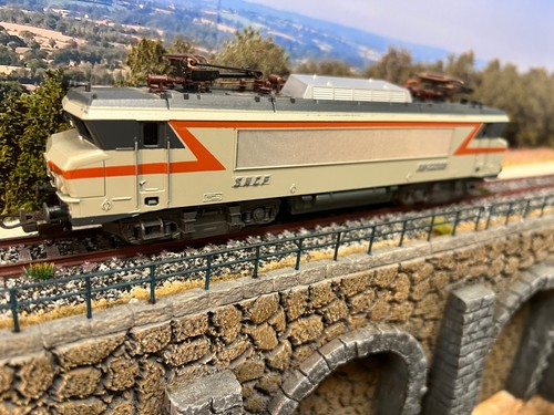 Locomotive 22305 lima - locomotive,