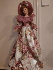 Grande poupée de collection