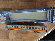 Voiture pilote sans moteur 2 classe Rtg turbotrain jouef ho