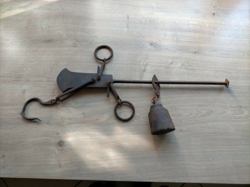 Ancienne petite balance - ancienne,