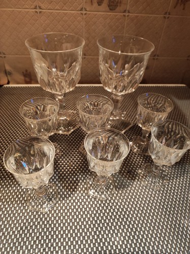 Lot verres vin et - de,