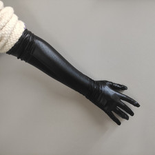 Emaille Cuir Bondage Humide