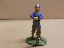 Soldat plomb MOYEN-AGE ALTAYA   Homme à pied Saxon  IX  siècle