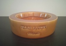 grand cendrier publicitaire Remy Martin Cognac Terre cuite émaillée collection