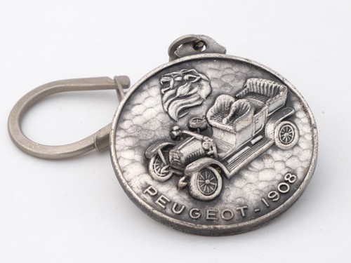 Porte clés ancien peugeot - ancien,