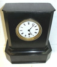 Pendule borne bois19ème mouvement à fil complète et fonctionnelle