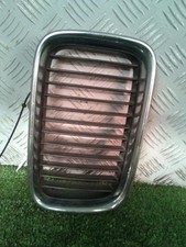 Grille de calandre droite BMW