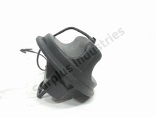 BOUCHON DE RESERVOIR A CARBURANT RENAULT TRAFIC 2 7700431898 / NE 13831