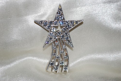 Silver shooting star pin - star,
