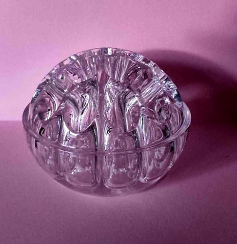 Pique fleurs vase - fleurs,