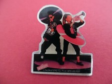  PIN'S ERAM CHAUSSURE MUSIQUE