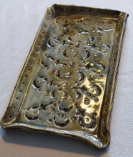 Plat grès émaillé