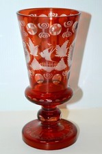 -ANCIEN CALICE CRISTAL de BOHEME ROUGE verre à pied collection vitrine religion