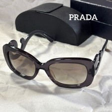 Lunettes de soleil PRADA Prada minimal baroque noir collection accessoires de...