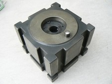 cube 100 x 100mm hauteur 78mm DE-SYSTEM 154.1 électro érosion ??