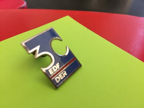 Pins folies edf der demons - folies,