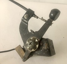 Levier D'Ouverture Du Capot