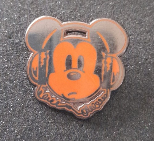 Pin disney trading mickey - disney,