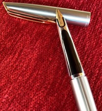 Stylo Plume WATERMAN CHROME CF - Plume or 18K