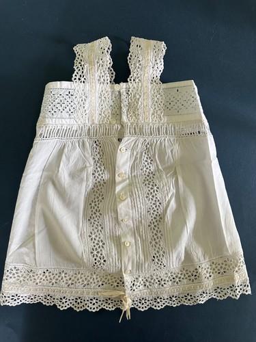 Superbe robe ancienne bébé