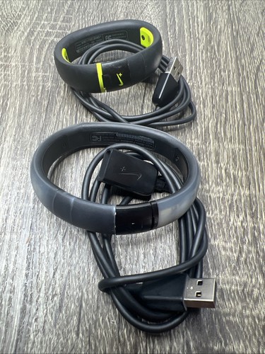 Lot nike fuelband - of, +