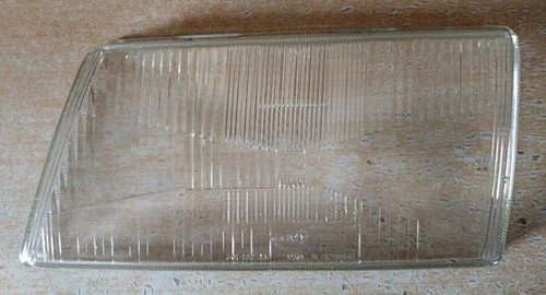 Verre phare gauche saab - av,