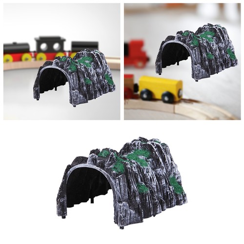 Train miniature rockery - train,