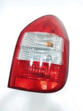 FEU ARRIERE DROIT 93175679