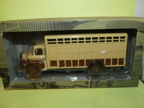 Camion autrefois 047 unic - n°047,
