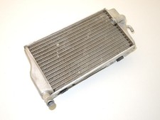 Radiateur refroidissement gauche HONDA CR 125 de 2002 / 2004 19015-KZ4-342