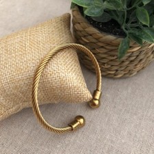 Bracelet doré effet câble -
