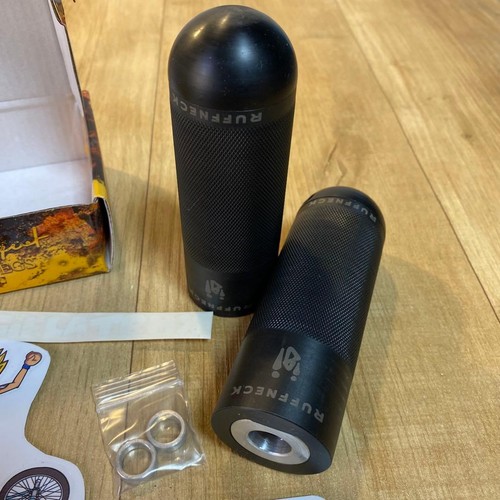Igi ruffneck bmx pegs - ruffneck,