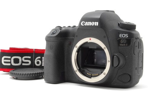 Near mint strap canon - *near,