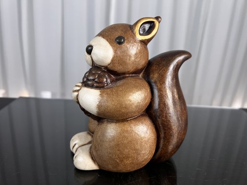 Figurine écureuil thoune - écureuil,