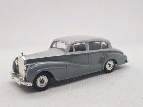 Dinky toys rolls royce silver - rolls,