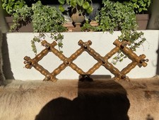 PORTE-MANTEAU / CHAPEAU