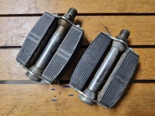 paire de pédales LYOTARD  vélo VILLE